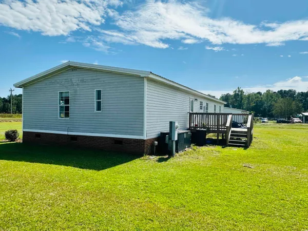 $184,900 | 2067 Willow Creek Road, Effingham, SC 29541