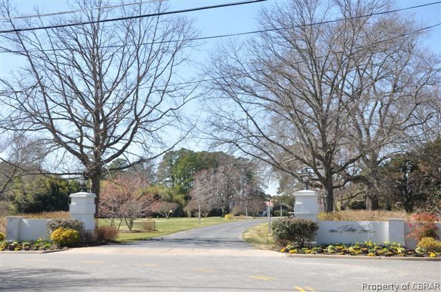 223 York Road Irvington, VA 22480 - Photo 2 of 7 Gallery Image 2