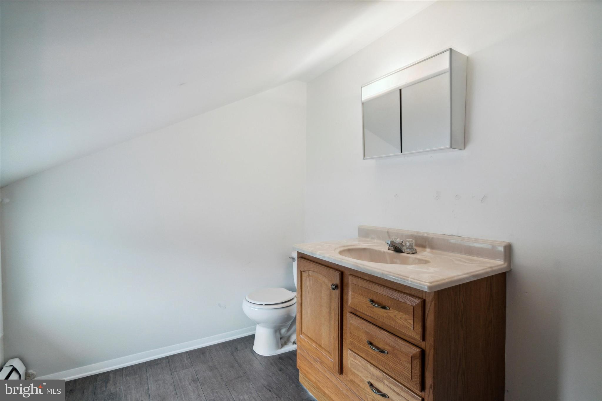 5 Indian Red Road Levittown, PA 19057 - Photo 19 of 25