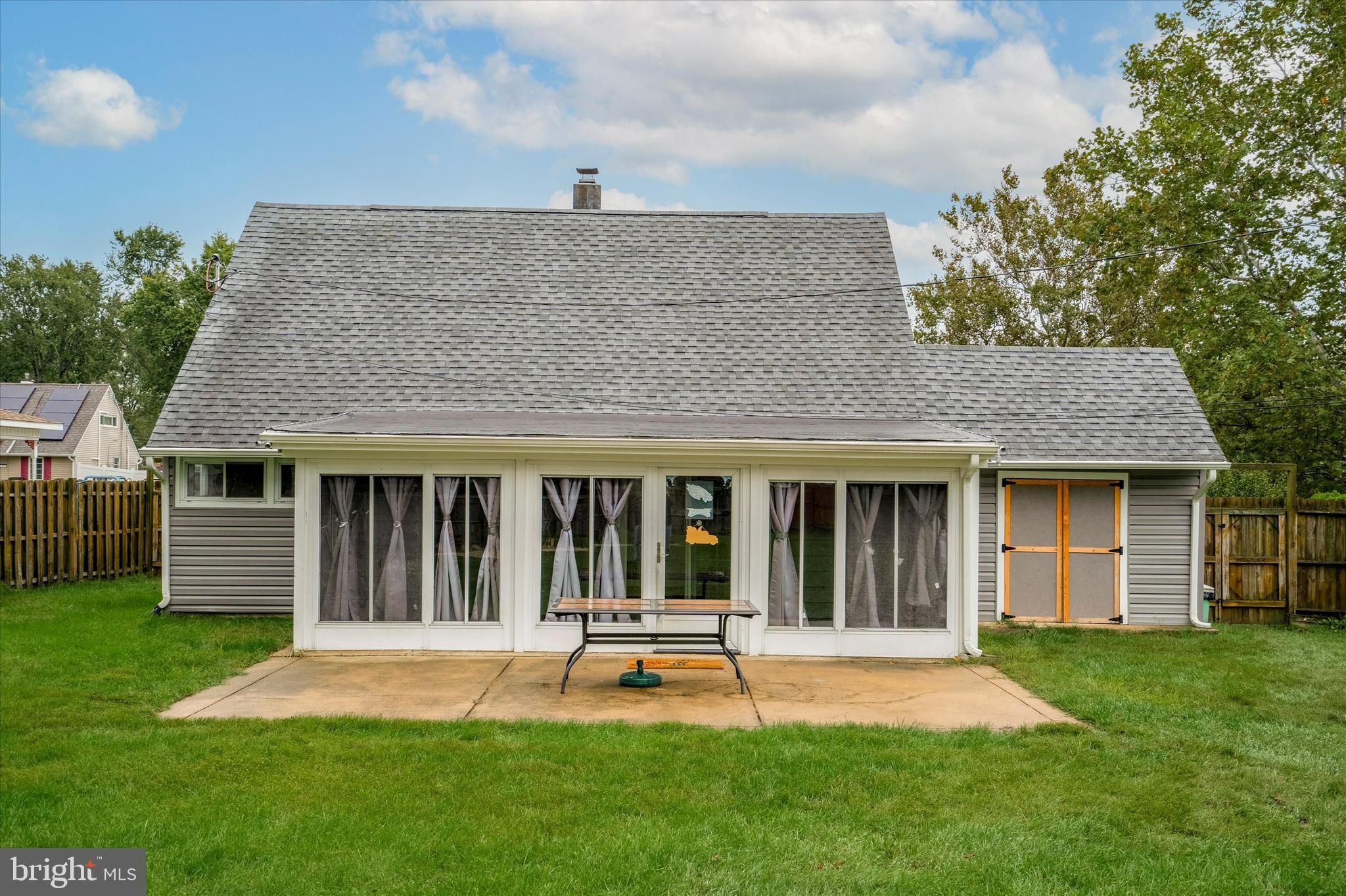 5 Indian Red Road Levittown, PA 19057 - Photo 23 of 25