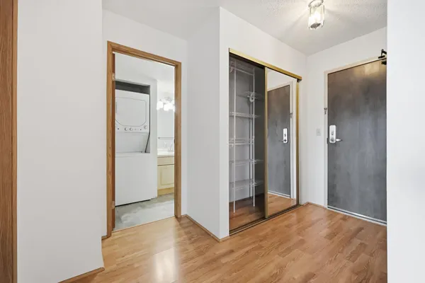 $139,900 | 78 10th Street East, Unit 1702, St. Paul, MN 55101