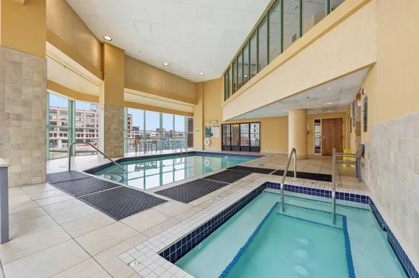 $139,900 | 78 10th Street East, Unit 1702, St. Paul, MN 55101