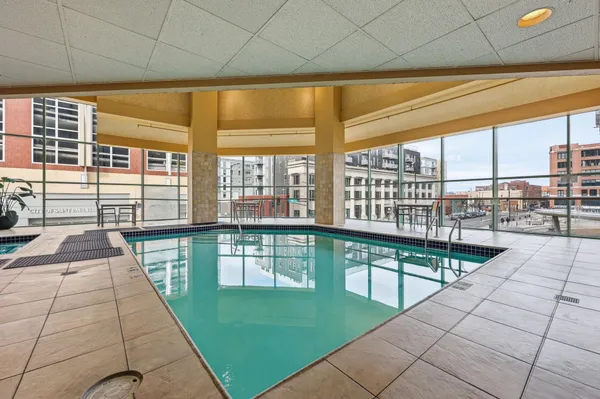 $139,900 | 78 10th Street East, Unit 1702, St. Paul, MN 55101