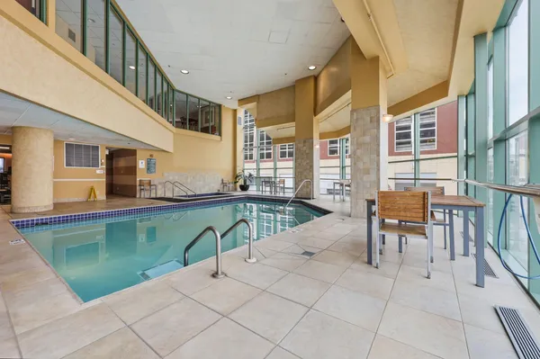 $139,900 | 78 10th Street East, Unit 1702, St. Paul, MN 55101