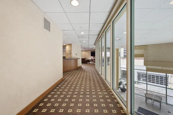 $139,900 | 78 10th Street East, Unit 1702, St. Paul, MN 55101