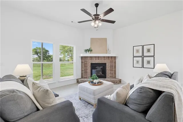 $299,943 | 304 Belgian Blue Boulevard, Carl Junction, MO 64834