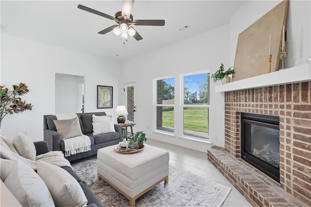 $299,943 | 304 Belgian Blue Boulevard, Carl Junction, MO 64834