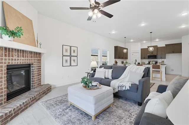 $299,943 | 304 Belgian Blue Boulevard, Carl Junction, MO 64834