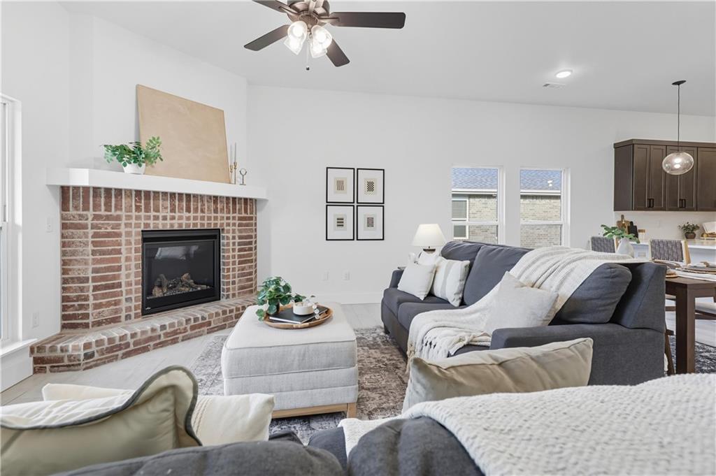 304 Belgian Blue Boulevard Carl Junction, MO 64834 - Photo 16 of 37