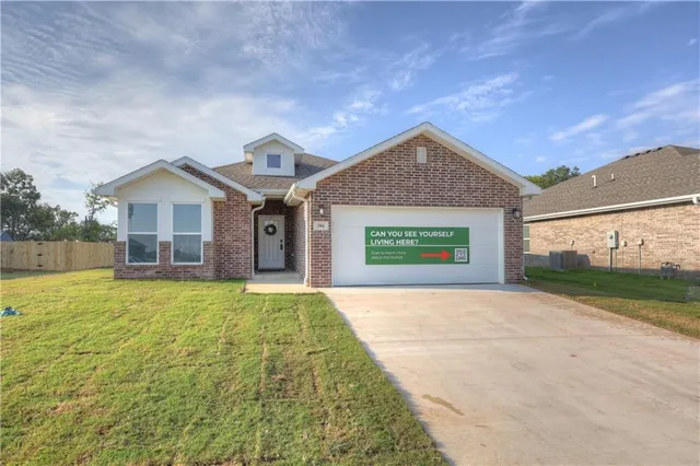 $299,943 | 304 Belgian Blue Boulevard, Carl Junction, MO 64834