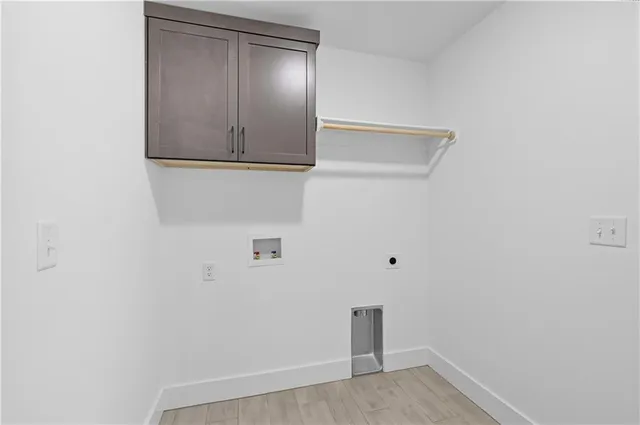 $299,943 | 304 Belgian Blue Boulevard, Carl Junction, MO 64834