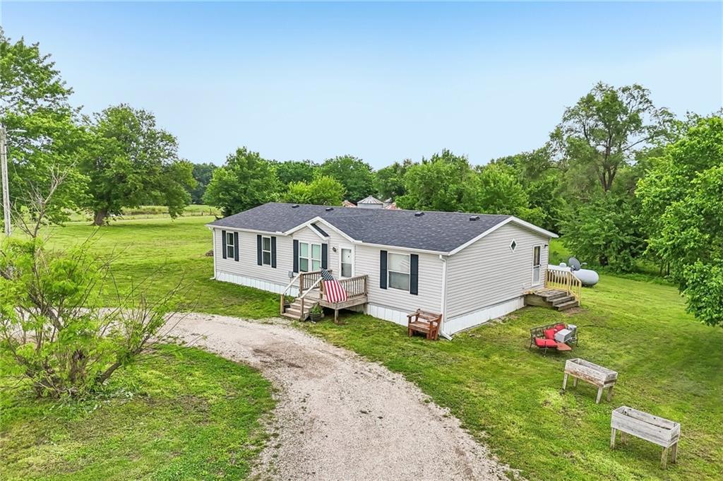 428 Southwest 850th Road Chilhowee, MO 64733 - Photo 25 of 37