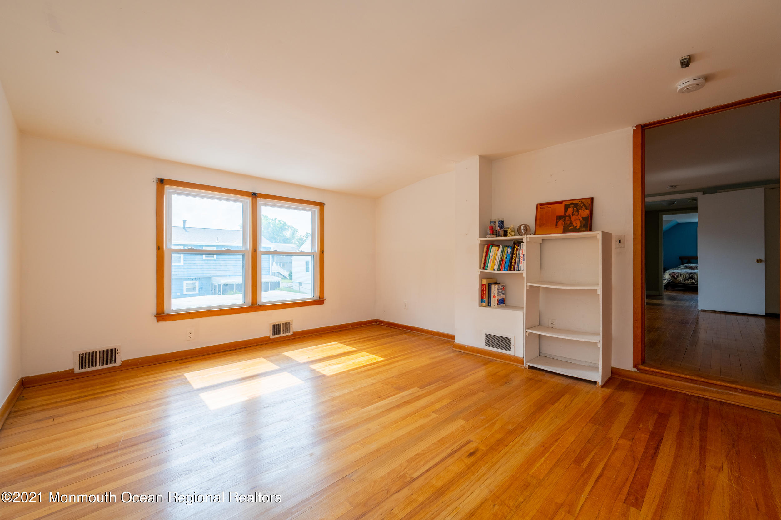 1526 Treeneedle Road Point Pleasant, NJ 08742 - Photo 18 of 26 Bed 5