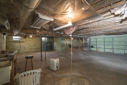 3629 Rockfish Road Grottoes, VA 24441 - Photo 30 of 32 a view of a garage