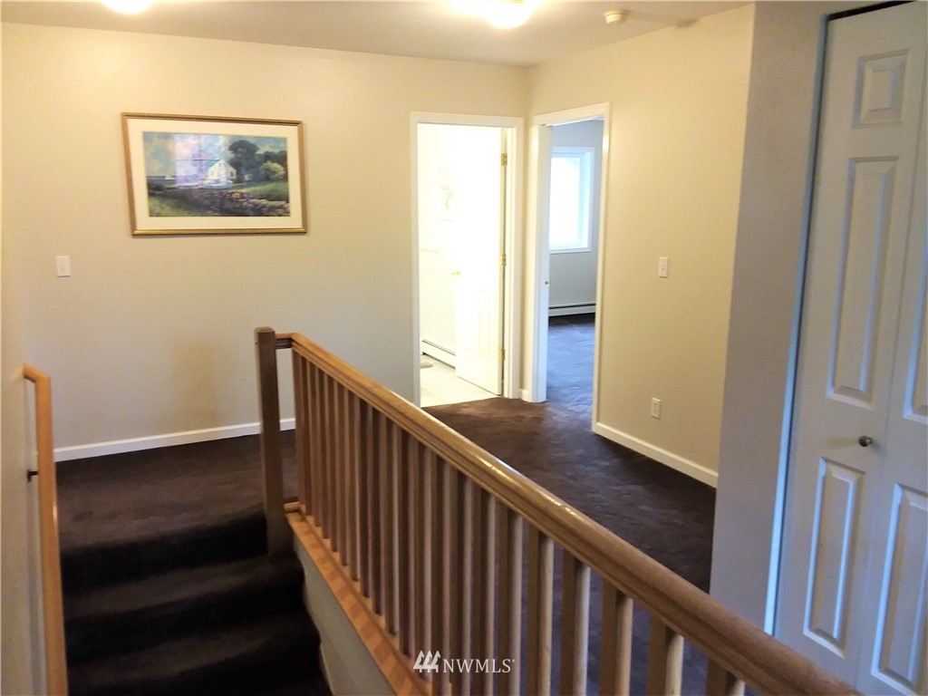 3909 Northeast Iverson Road Poulsbo, WA 98370 - Photo 17 of 25 Gallery Image 17