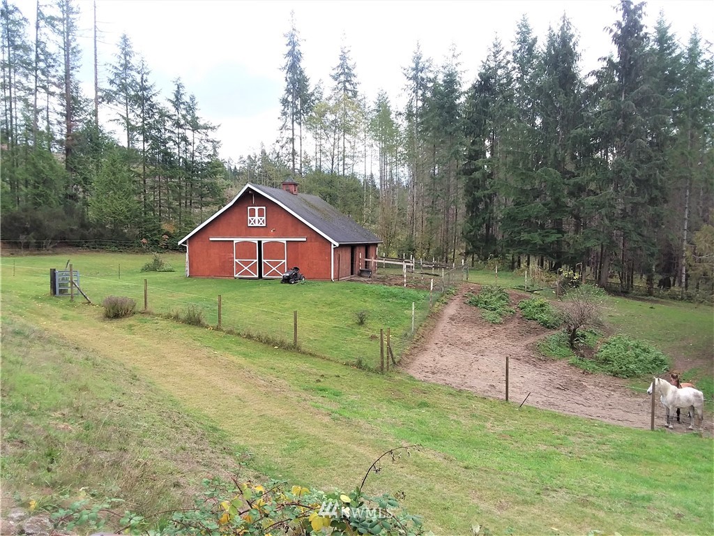 3909 Northeast Iverson Road Poulsbo, WA 98370 - Photo 24 of 25 Gallery Image 24