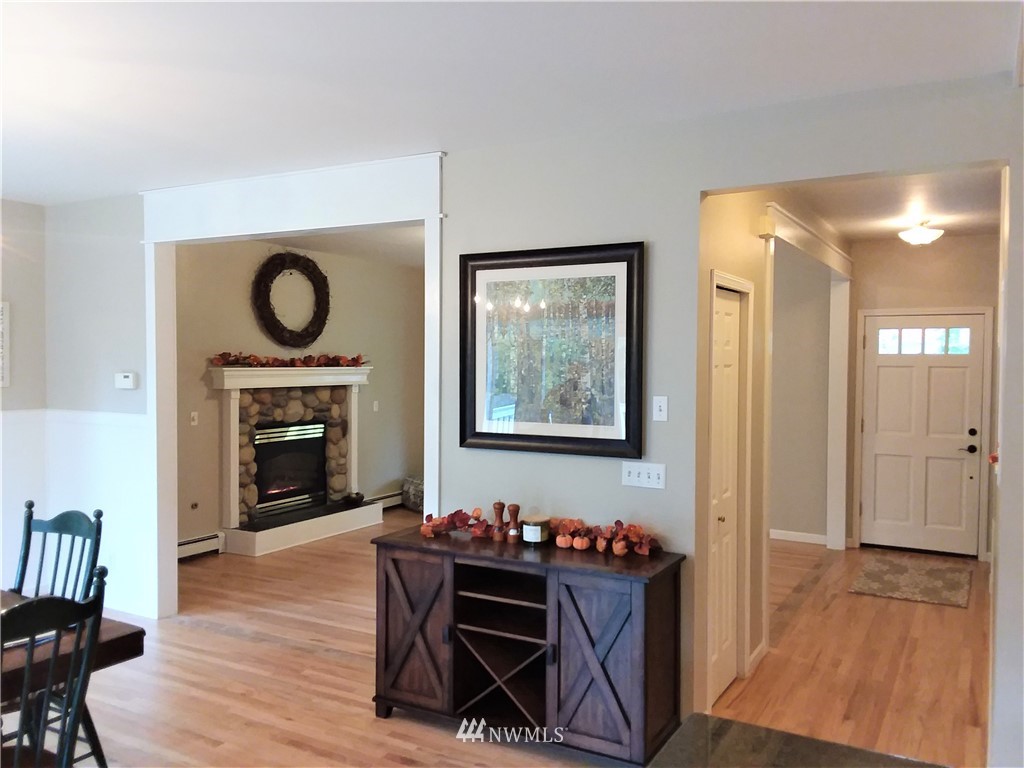 3909 Northeast Iverson Road Poulsbo, WA 98370 - Photo 8 of 25 Gallery Image 8