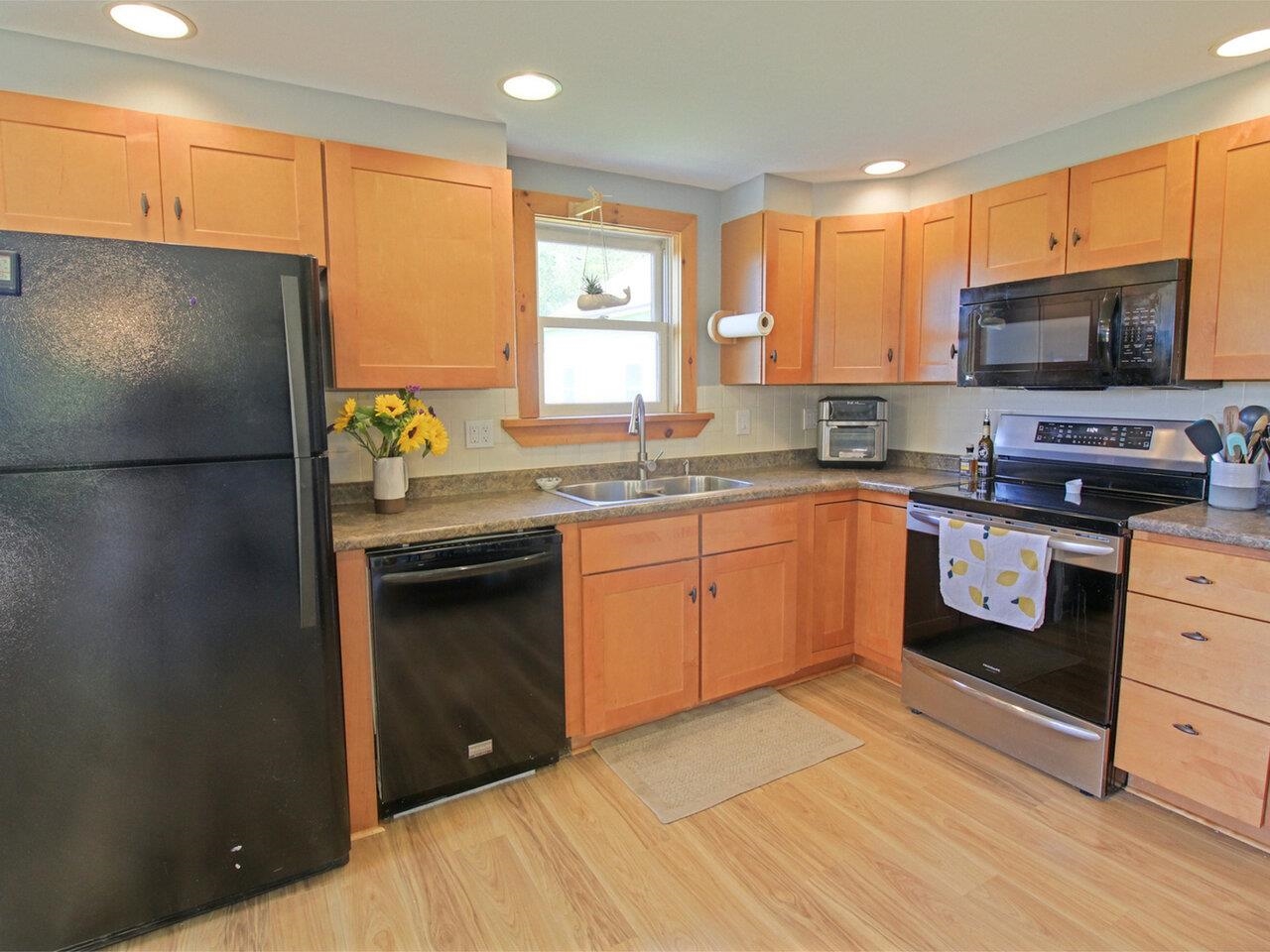 1273 Hebert Road Williamstown, VT 05679 - Photo 36 of 40