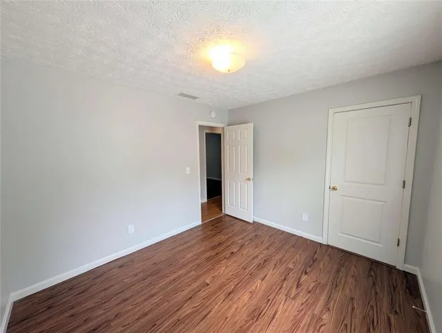 $269,995 | 2284 Bear Mountain Drive Northeast, Conyers, GA 30013