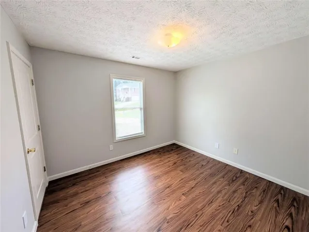 $269,995 | 2284 Bear Mountain Drive Northeast, Conyers, GA 30013