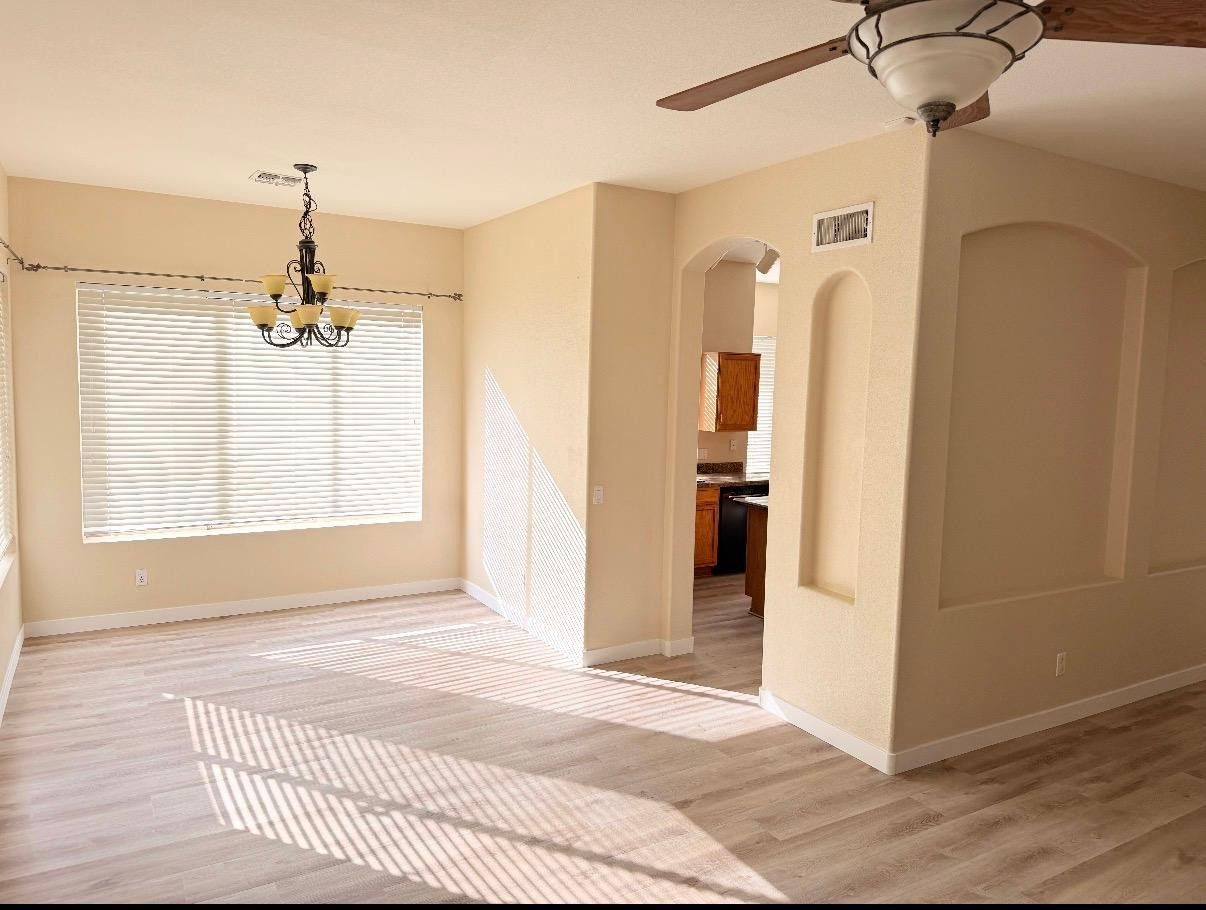 17640 North 17th Street Phoenix, AZ 85022 - Photo 2 of 21 Photo #2