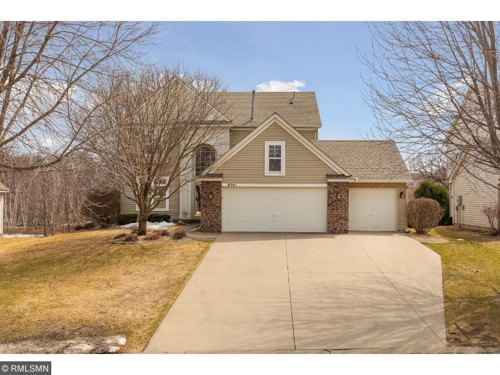 8541 Timberwood Road Woodbury, MN 55125 - Photo 1 of 24 Gallery Image 1