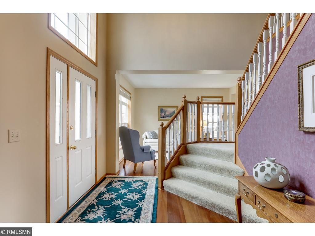 8541 Timberwood Road Woodbury, MN 55125 - Photo 2 of 24 Gallery Image 2