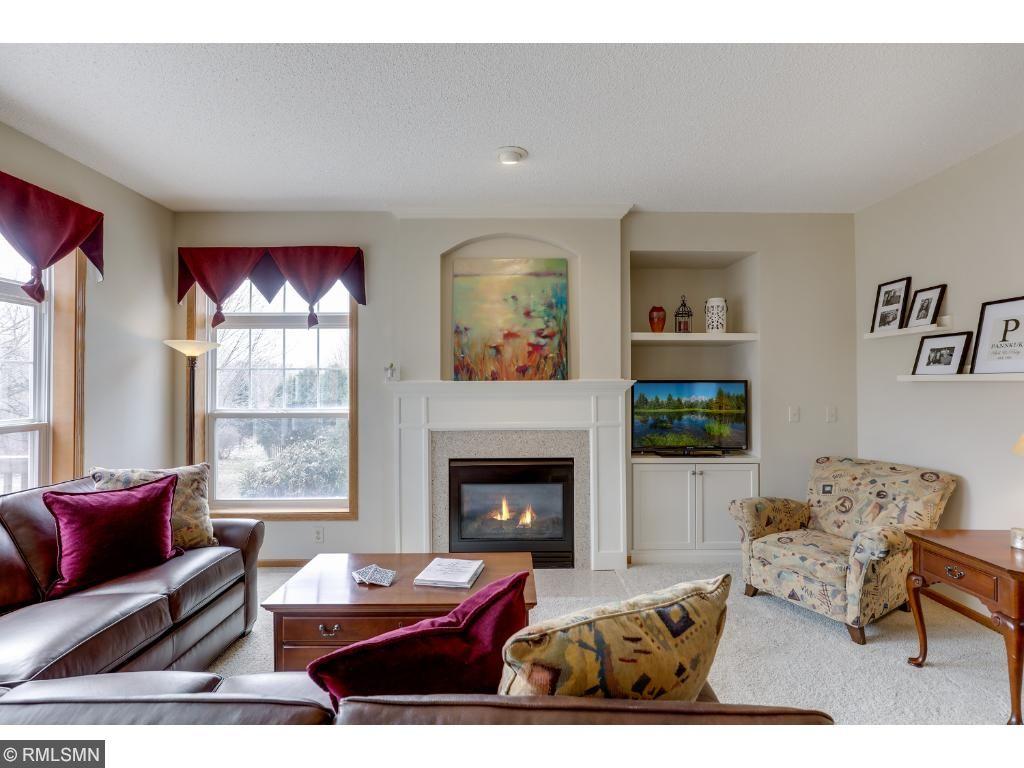 8541 Timberwood Road Woodbury, MN 55125 - Photo 10 of 24 Gallery Image 10