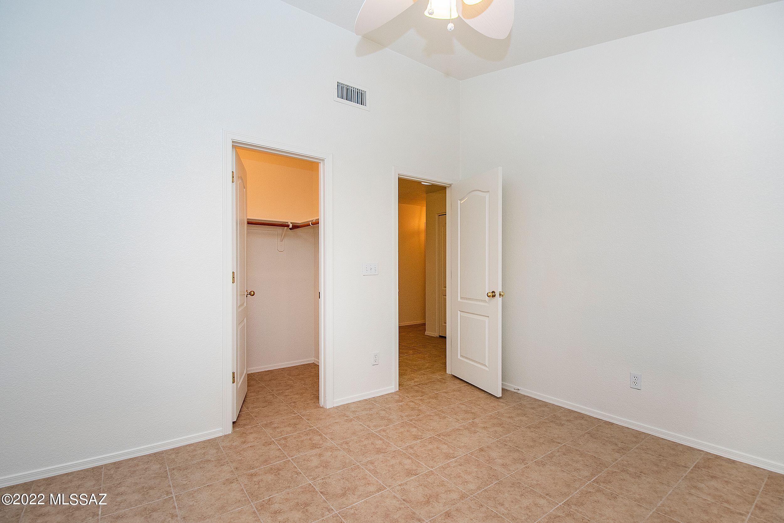 3323 South Thunder Chorus Road Tucson, AZ 85713 - Photo 26 of 38
