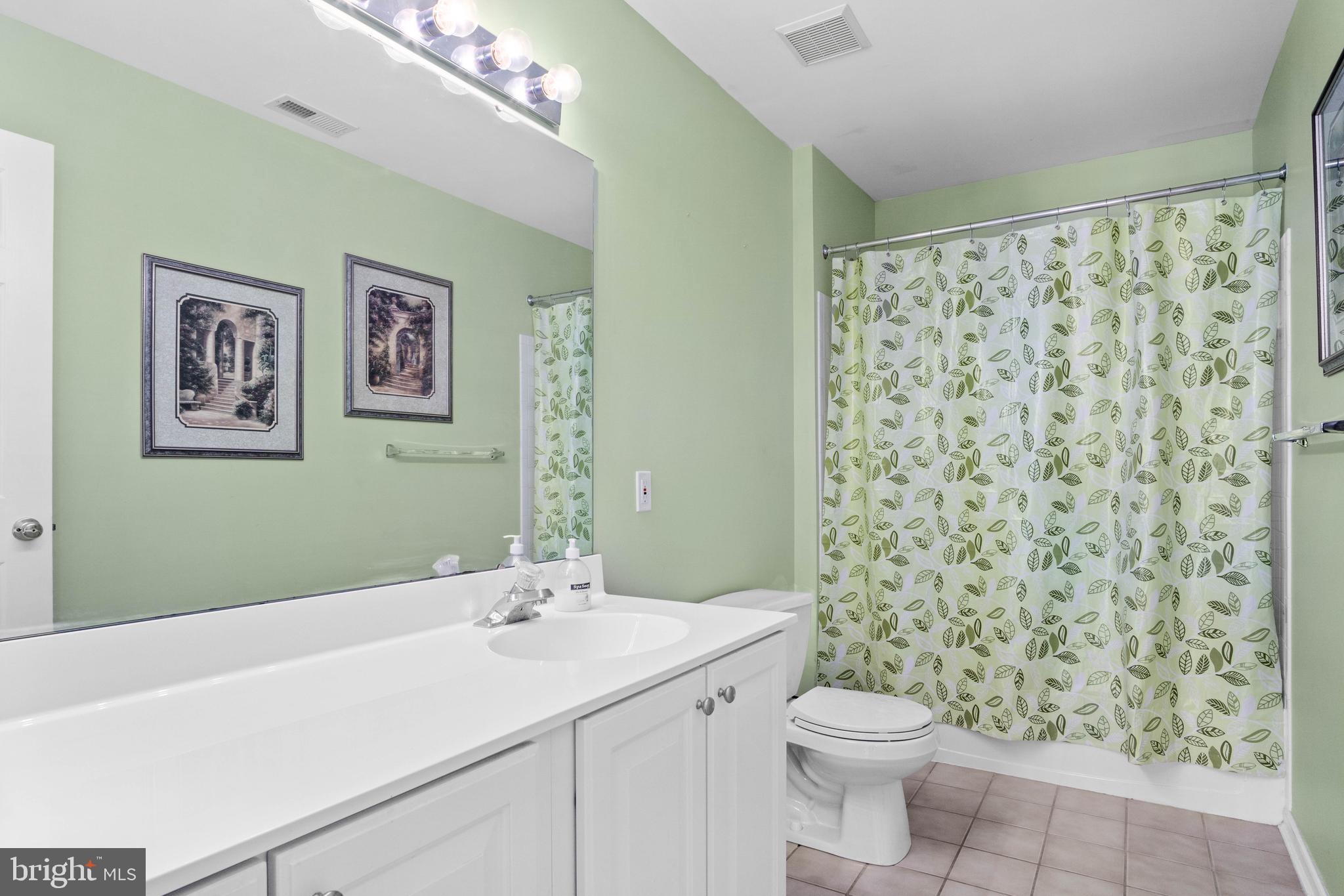 16 Nicholas Drive Sicklerville, NJ 08081 - Photo 25 of 31