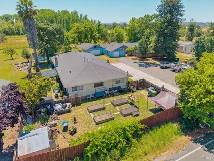 $1,300,000 | 2062-2070 Ludwig Avenue, Santa Rosa, CA 95407