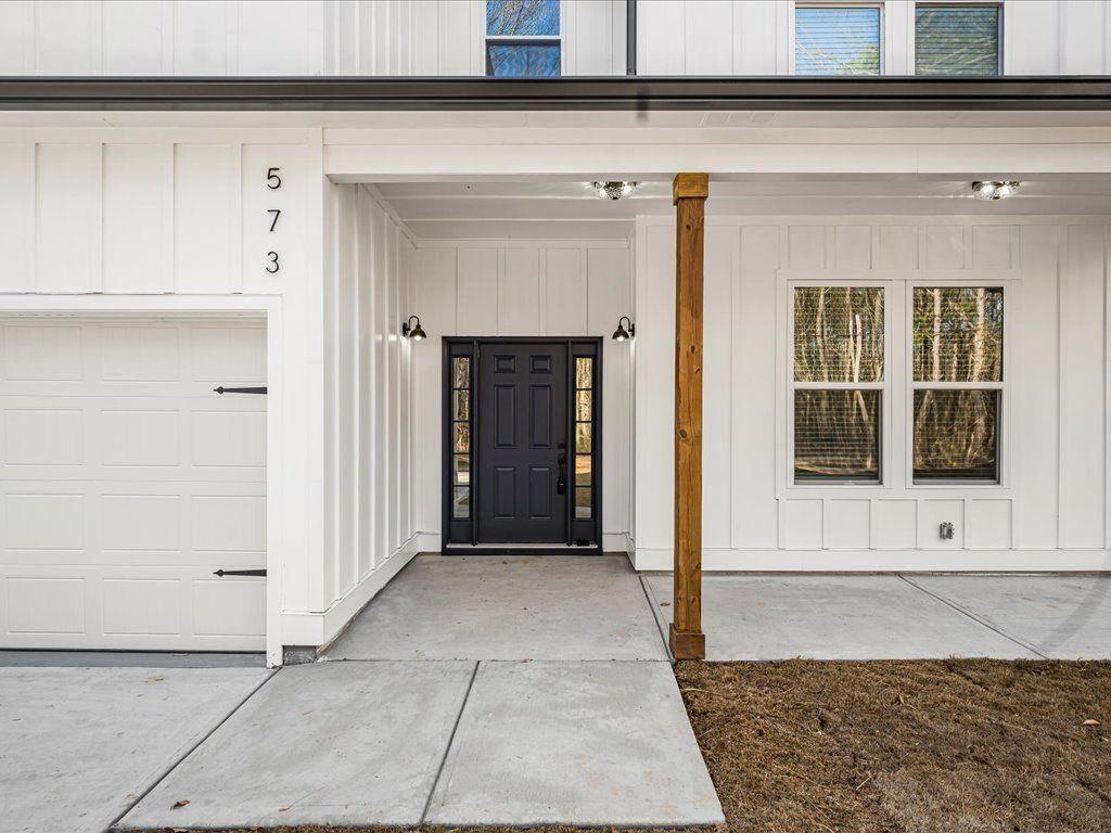 573 Coach Bobby Dodd Road Dallas, GA 30132 - Photo 4 of 41