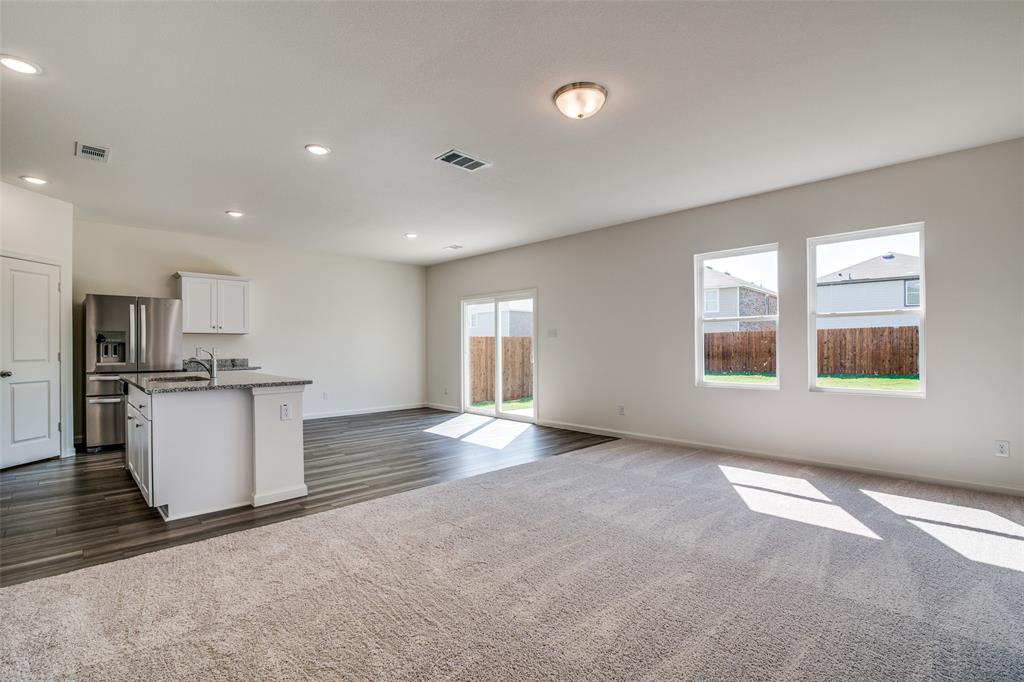 6231 Old Bridge Way Forney, TX 75126 - Photo 8 of 25