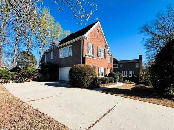 $589,000 | 3875 Stonebriar Court, Duluth, GA 30097