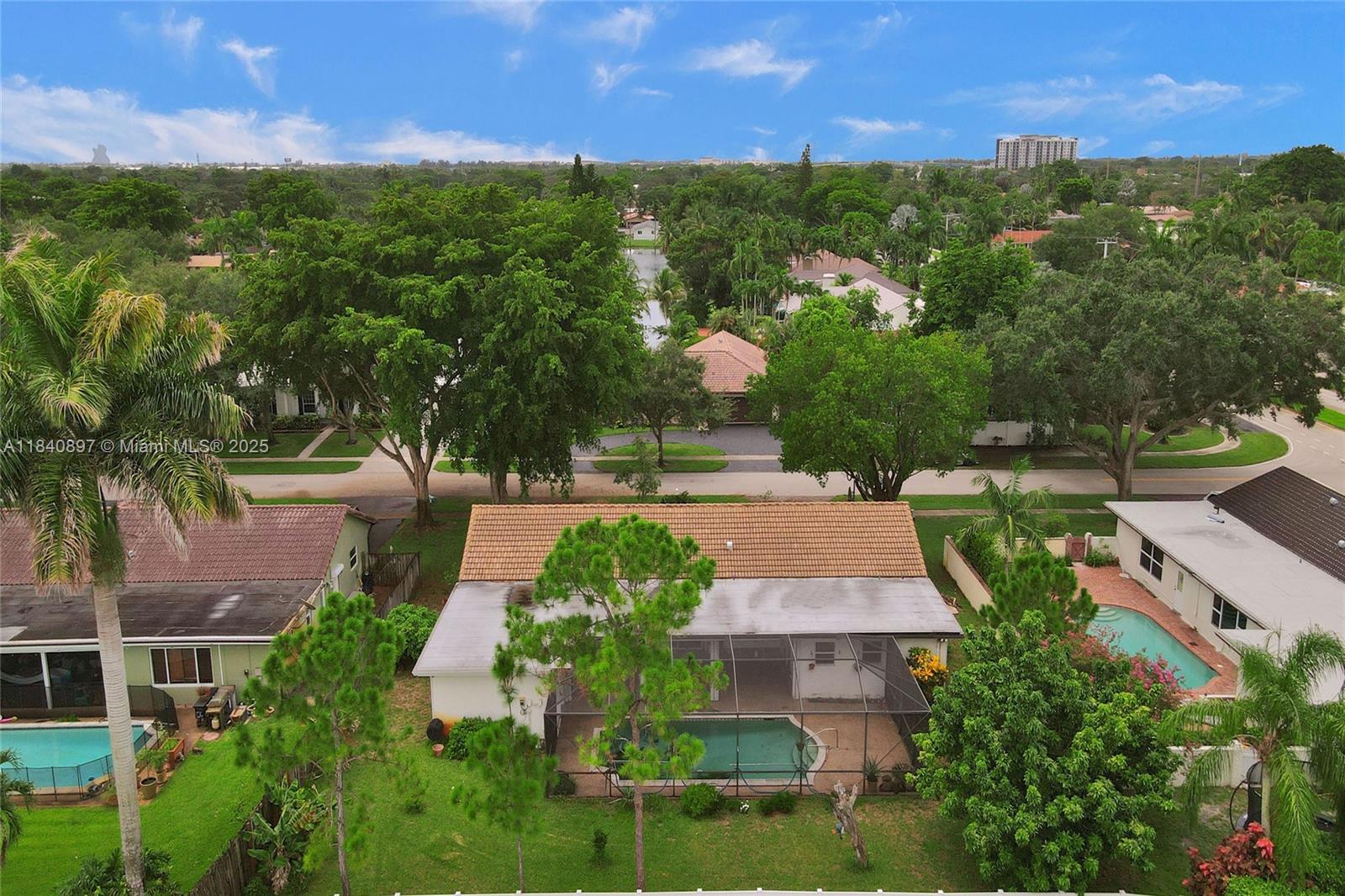 7461 Southwest 7th Street Plantation, FL 33317 - Photo 23 of 32 Gallery Image 23