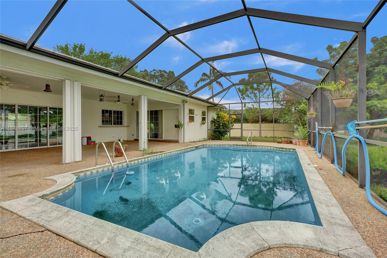 7461 Southwest 7th Street Plantation, FL 33317 - Photo 6 of 32 Gallery Image 6