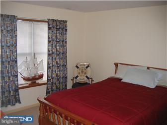 1832 Farmdale Road Jamison, PA 18929 - Photo 5 of 5 Bedroom - Main