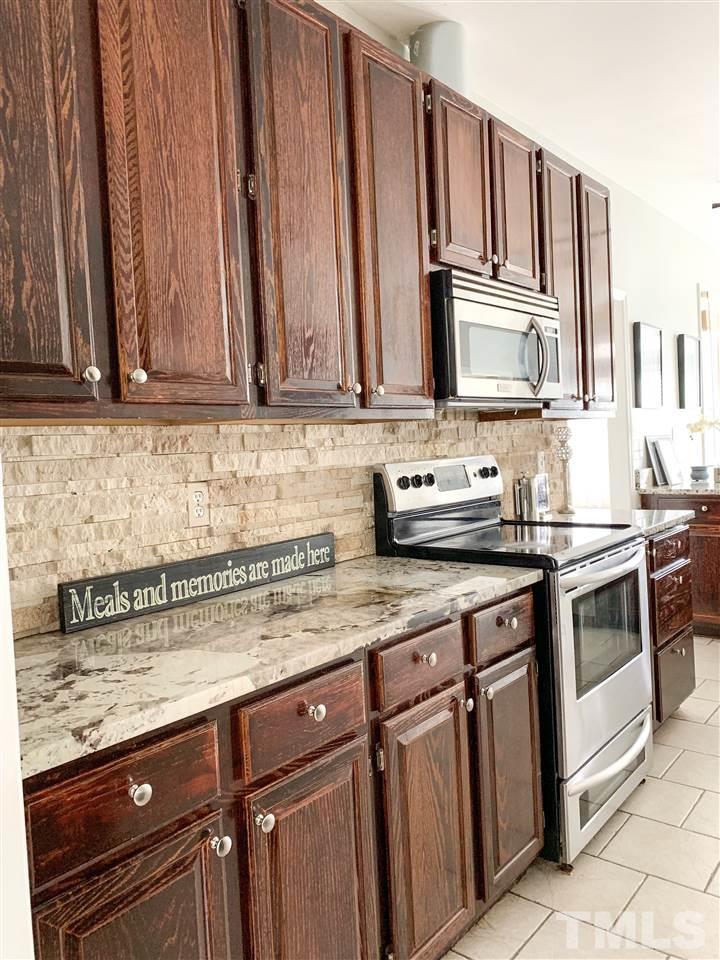5948 Dunbarton Way Raleigh, NC 27613 - Photo 11 of 30