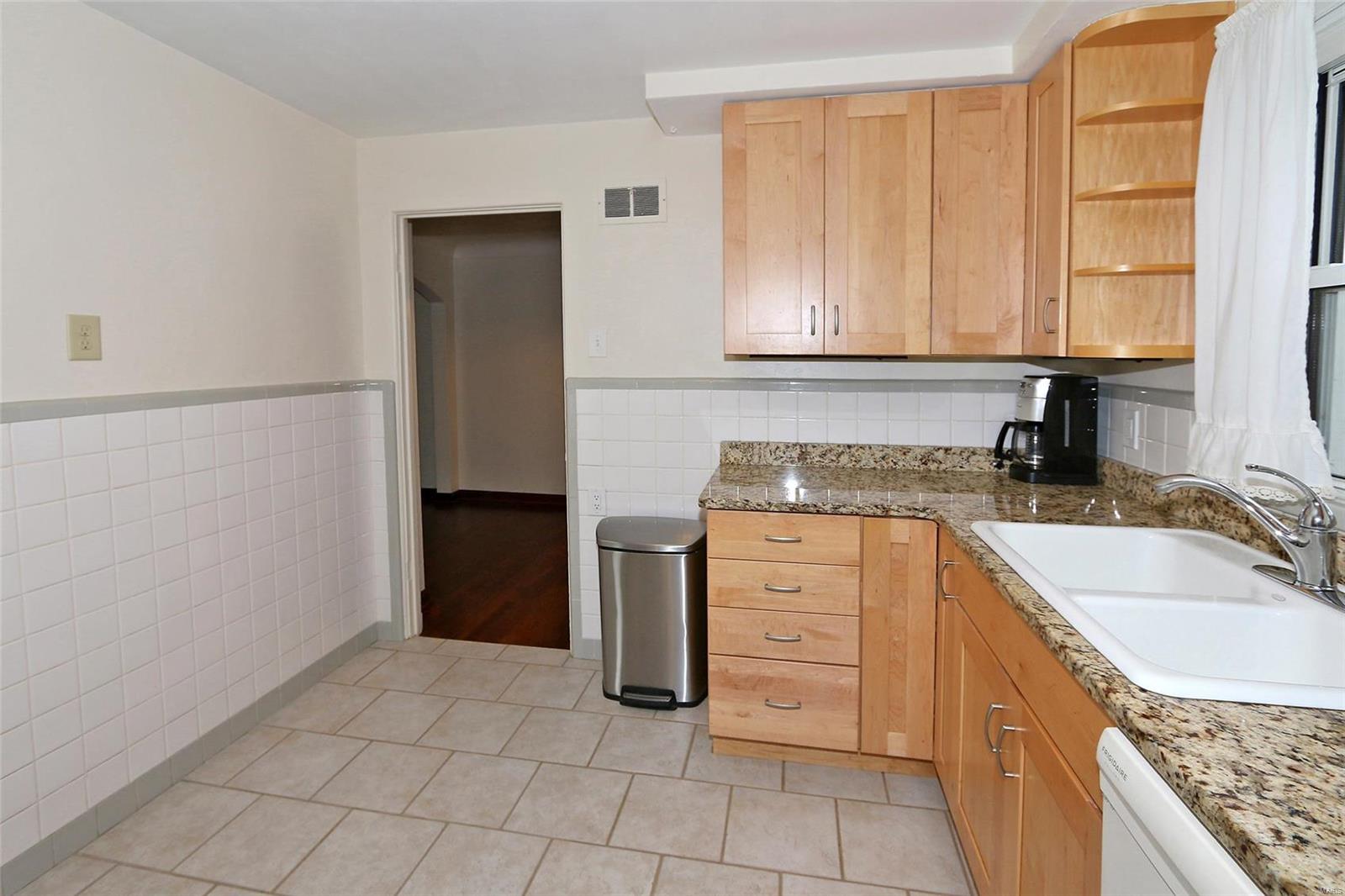 12010 Larimore Road St. Louis, MO 63138 - Photo 8 of 21 Gallery Image 8