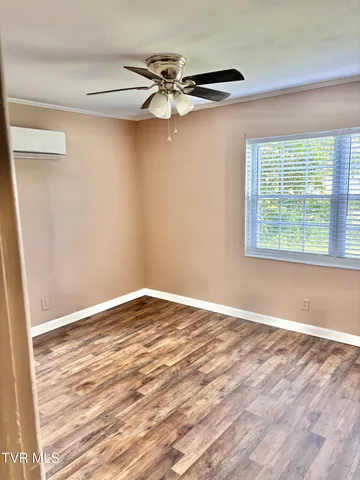 $1,250 | 1504 East Holston Avenue, Johnson City, TN 37601