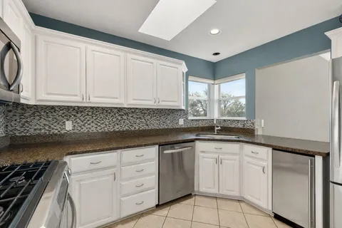 $1,000,000 | 6616 Candleridge Cove, Austin, TX 78731