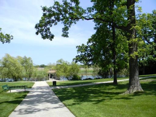 1782 Prairie Ridge Circle Lindenhurst, IL 60046 - Photo 15 of 15 a view of a park