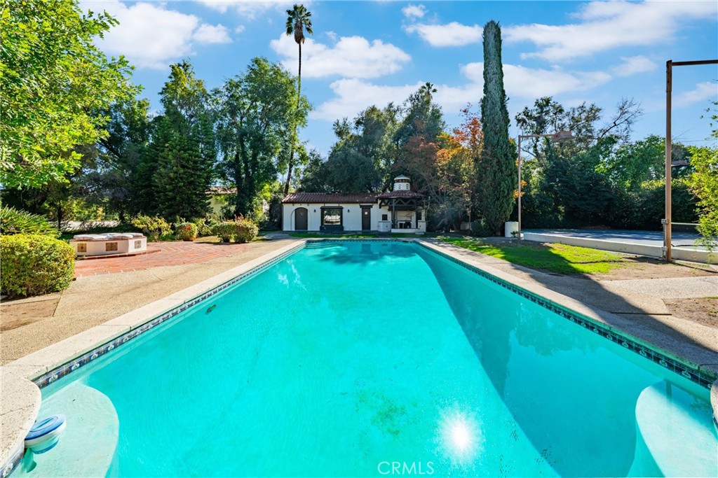 1591 Virginia Road San Marino, CA 91108 - Photo 17 of 74