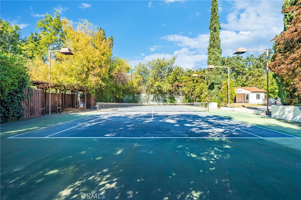 1591 Virginia Road San Marino, CA 91108 - Photo 20 of 74