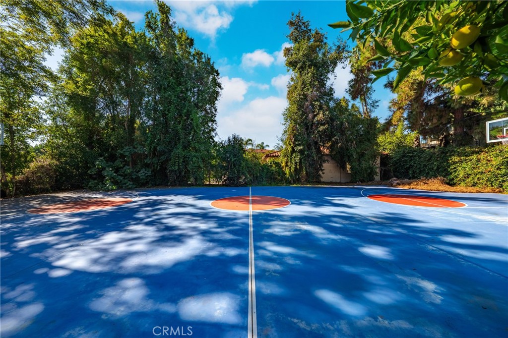 1591 Virginia Road San Marino, CA 91108 - Photo 24 of 74