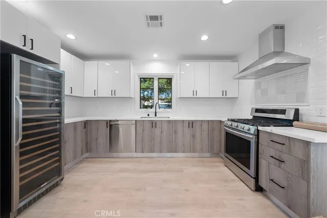 a room with a bed and a table