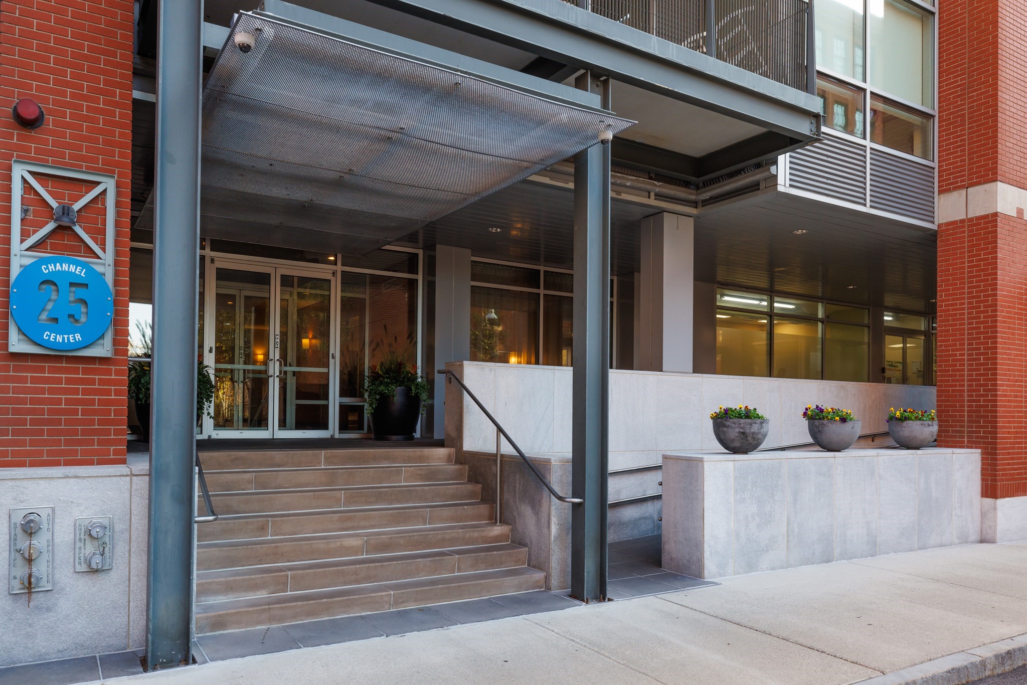25 Channel Center Street, Unit 409 Boston, MA 02210 - Photo 1 of 12 Gallery Image 1