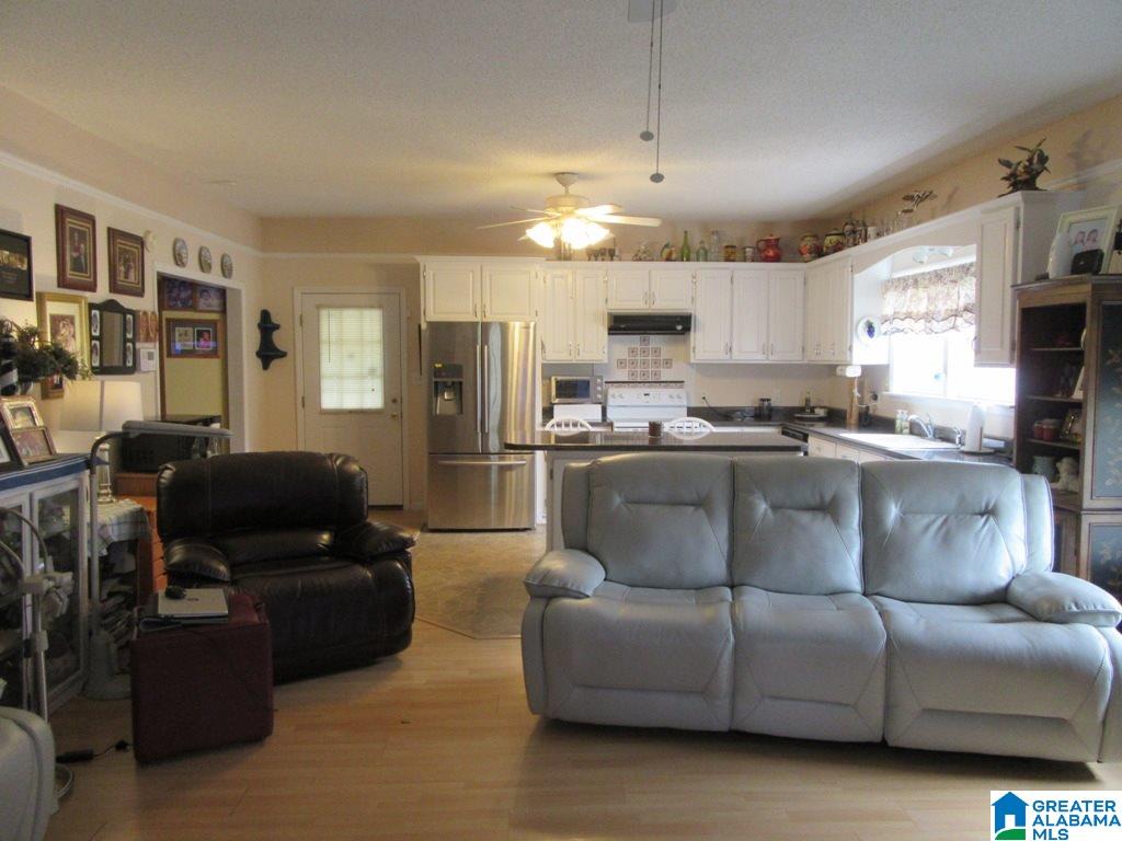 905 Brecon Access Road Talladega, AL 35160 - Photo 3 of 30