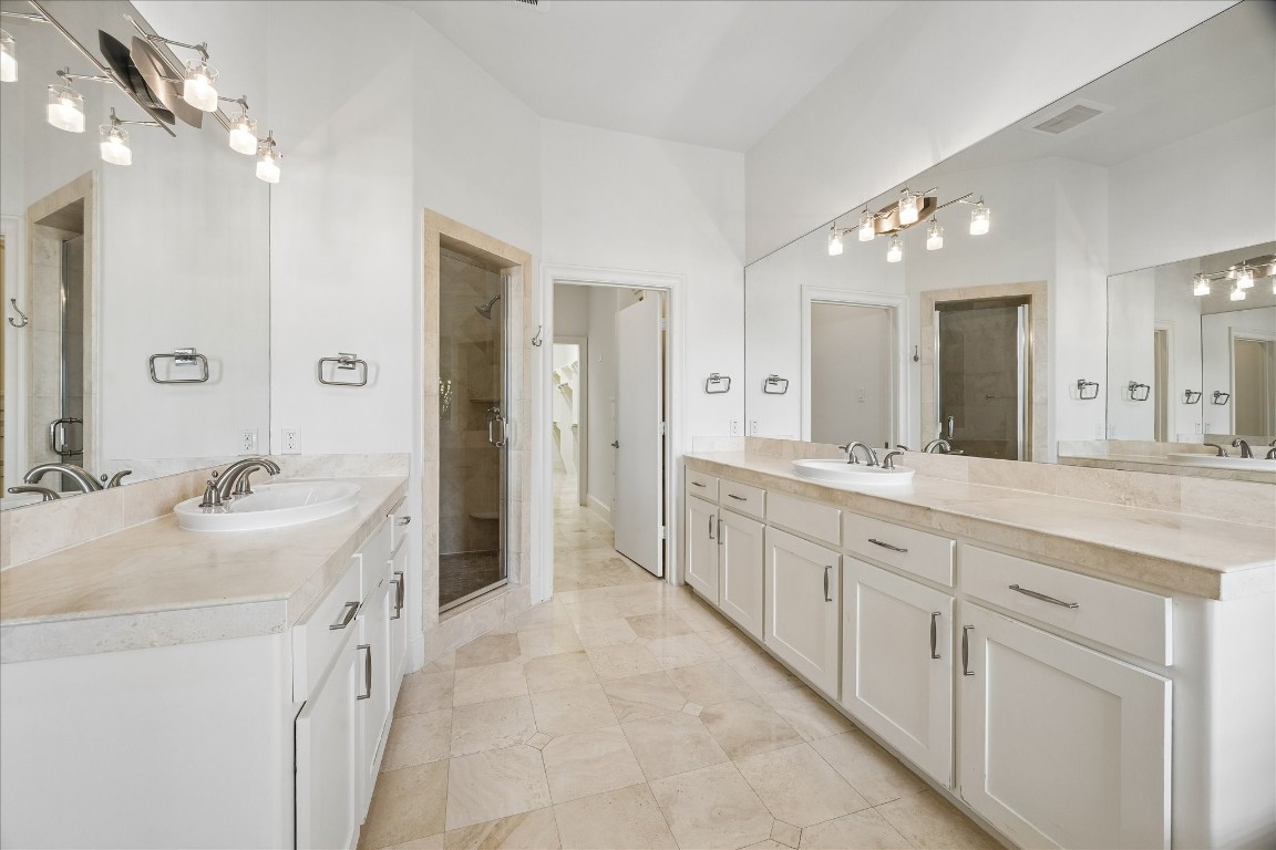 6906 Sewanee Street Houston, TX 77025 - Photo 13 of 30