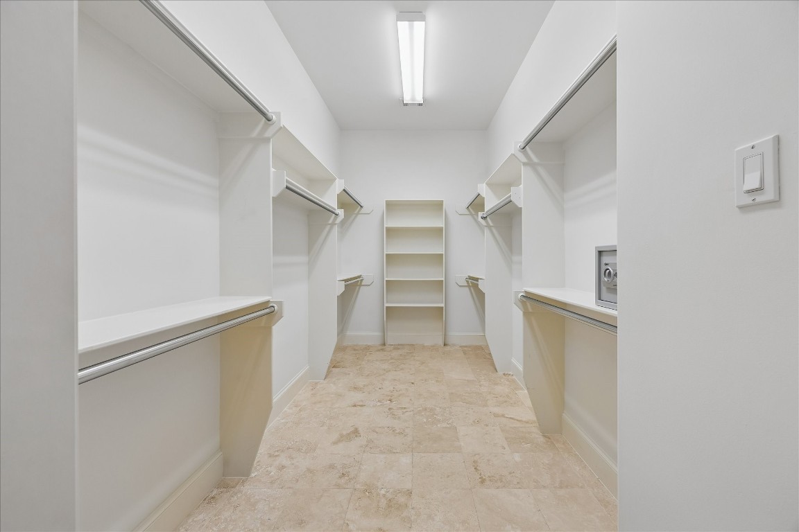 6906 Sewanee Street Houston, TX 77025 - Photo 19 of 30